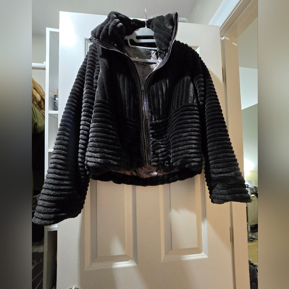 Anthroplogie Purple Women's Faux Fur Ribbed Jacket